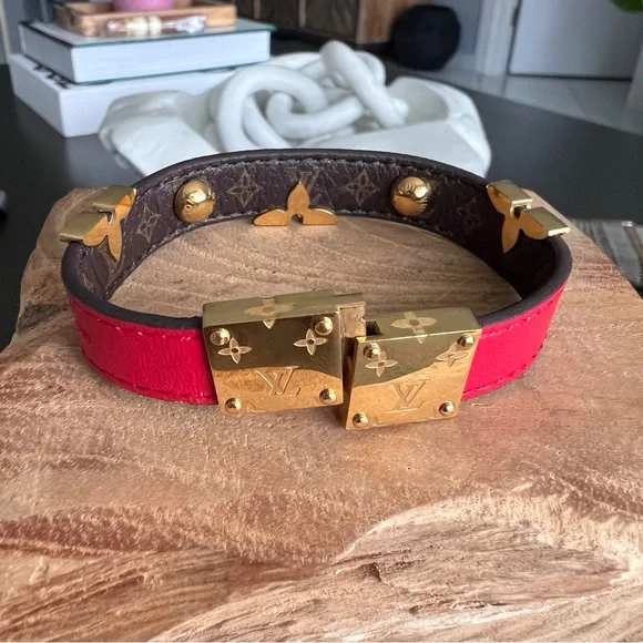 Louis Vuitton Red Brown Bracelet with Gold Accents - Picture 9 of 12
